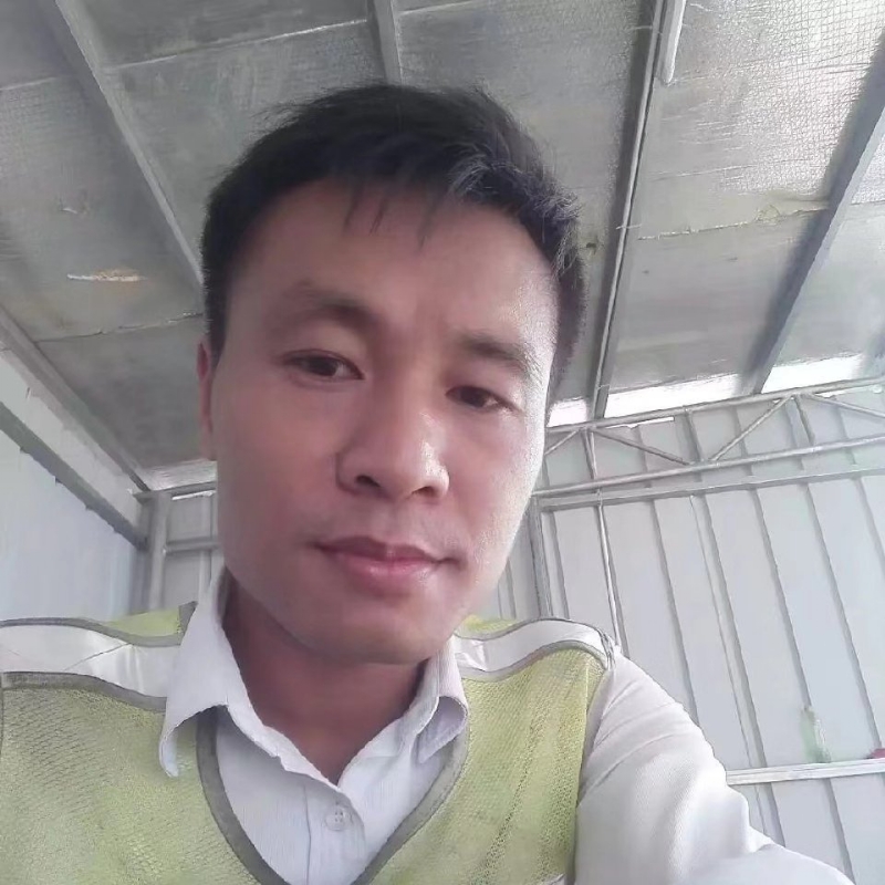小马哥的第一张照片--平果中老年相亲网